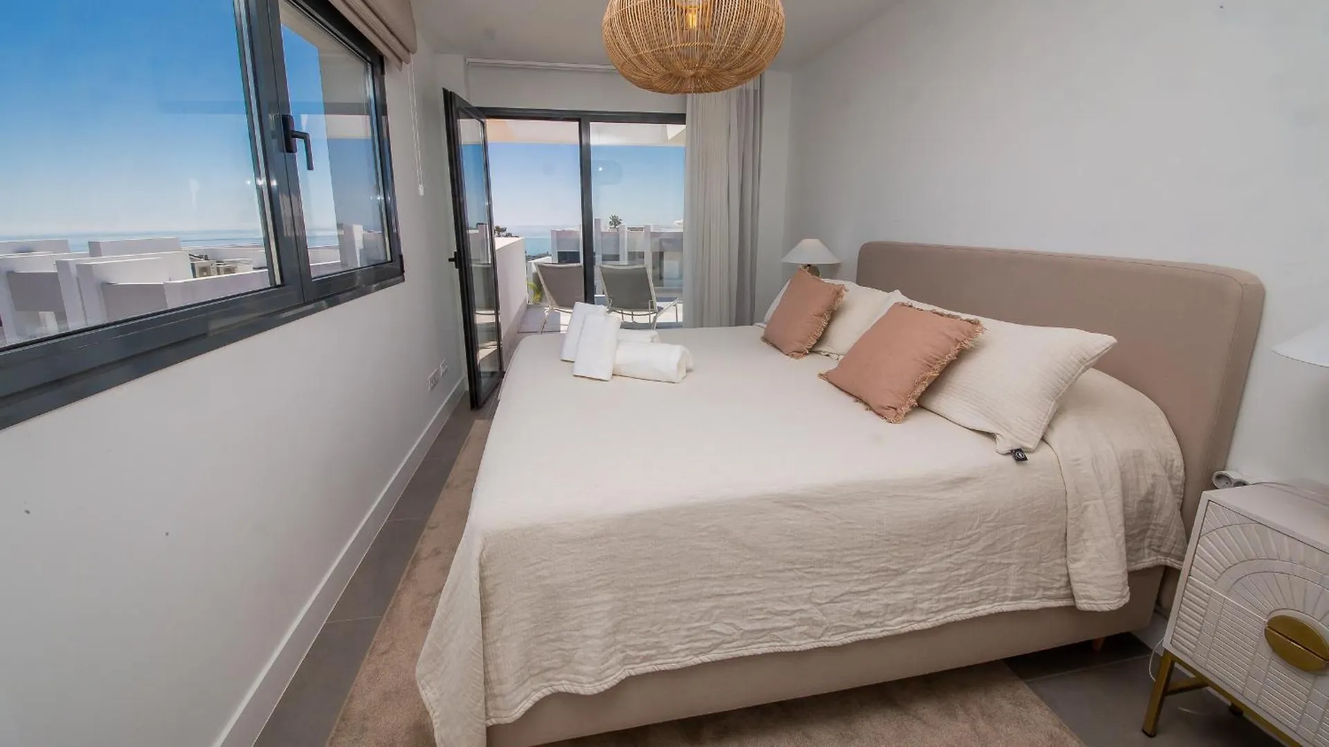 Pure South 62B Apartment Manilva Spain