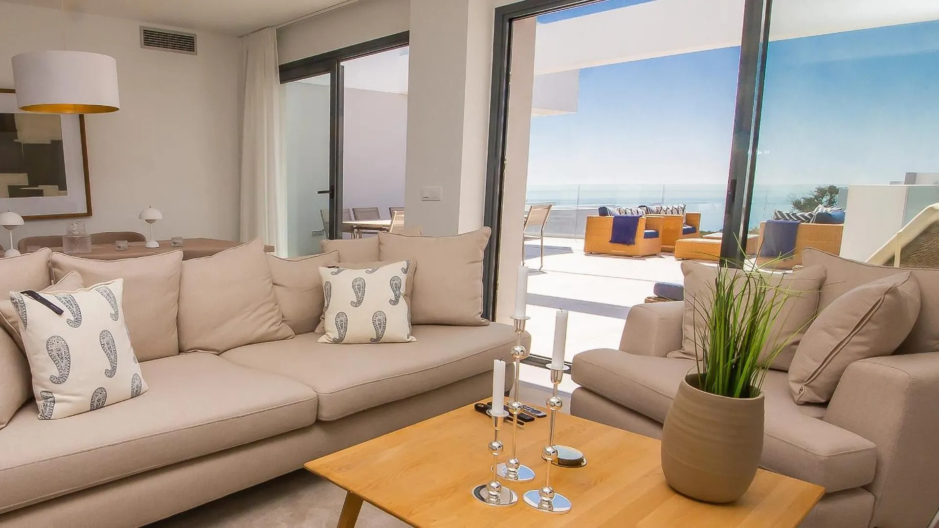 Pure South 62B Apartment Manilva Spain